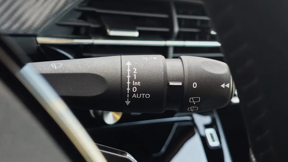 PEUGEOT 2008 2008 1.2 PureTech Allure S&S