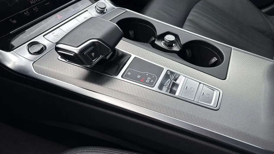 AUDI A6 Avant -