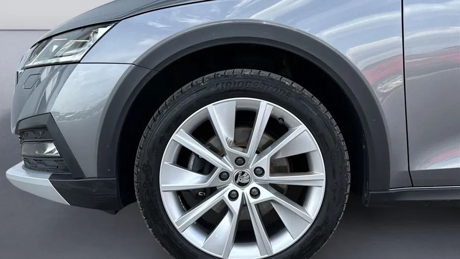 SKODA Octavia Octavia 2.0 TDI 4x4 Scout DSG