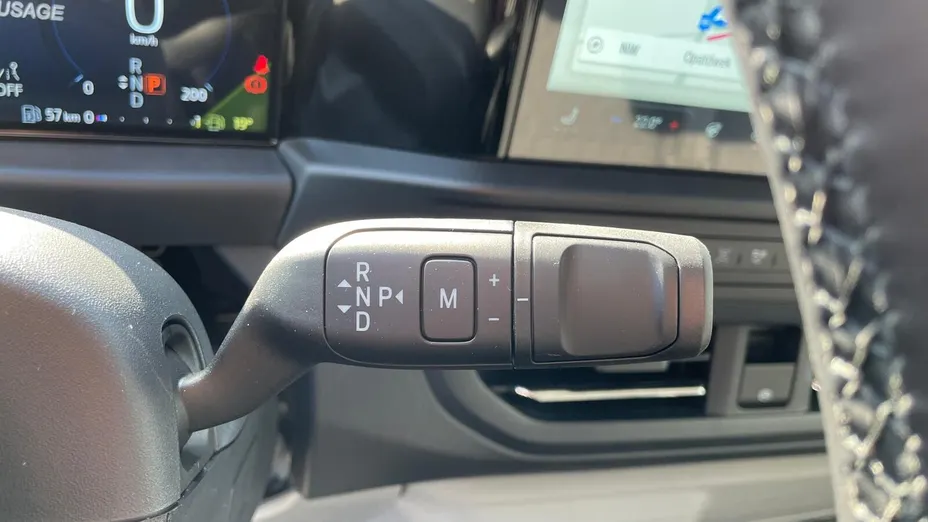 FORD Transit Custom Transit Custom 2.0 EcoBlue 320 L2H1 Limited Aut. Nowy