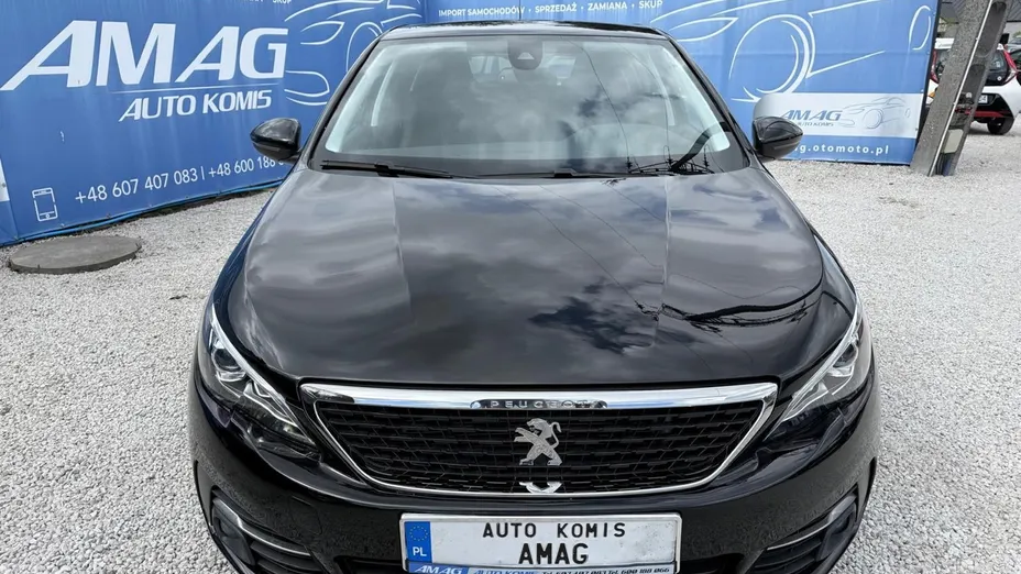 PEUGEOT 308 -