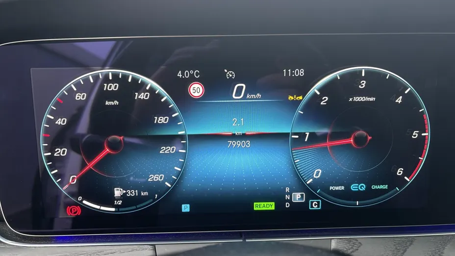 MERCEDES-BENZ E Klasa E 220 d 4-Matic AMG/Avantgarde