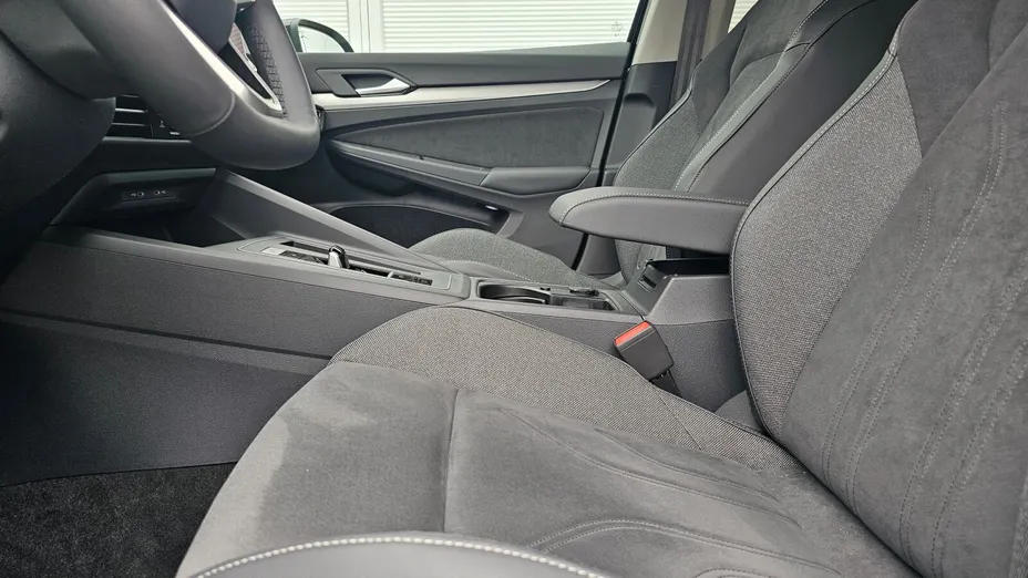 VOLKSWAGEN Golf Golf VIII 1.5 TSI Life Plus Nowy