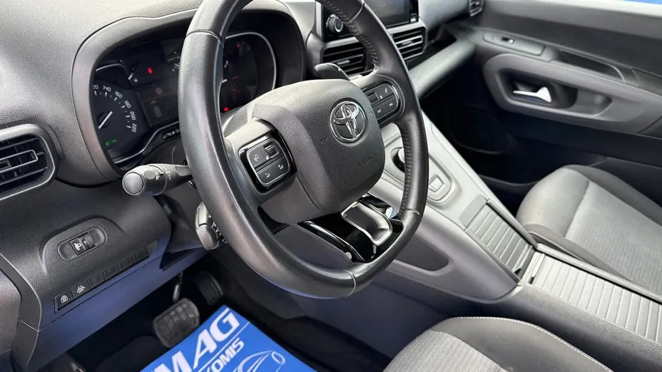 TOYOTA Proace City Verso -