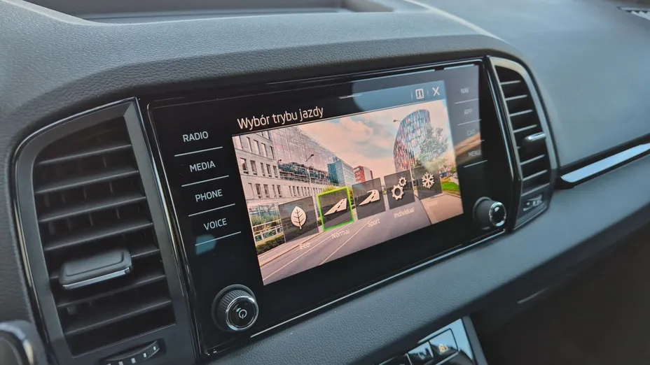 SKODA Karoq Karoq 2.0 TSI 4x4 Sportline DSG Nowy