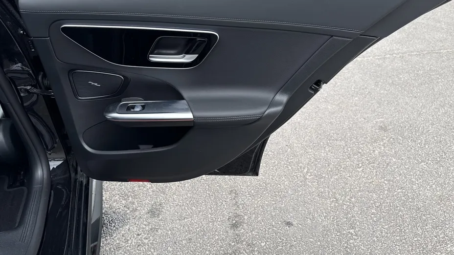 MERCEDES-BENZ C Klasa C 220 d mHEV 4-Matic AMG