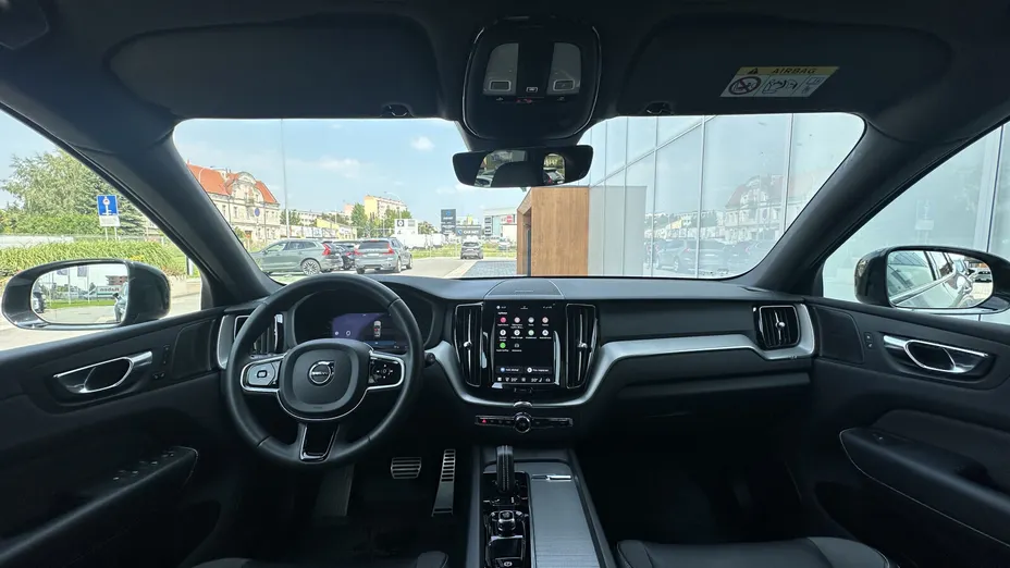 VOLVO XC60 XC60 B4 B R-Design aut