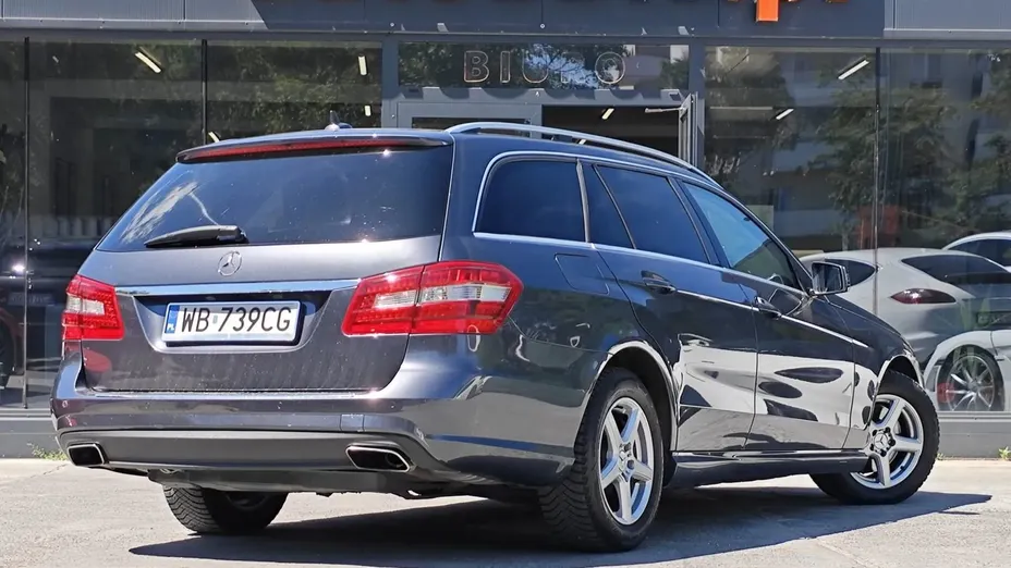 MERCEDES-BENZ E Klasa E 220 BlueTEC 9G-TRONIC Avantgarde