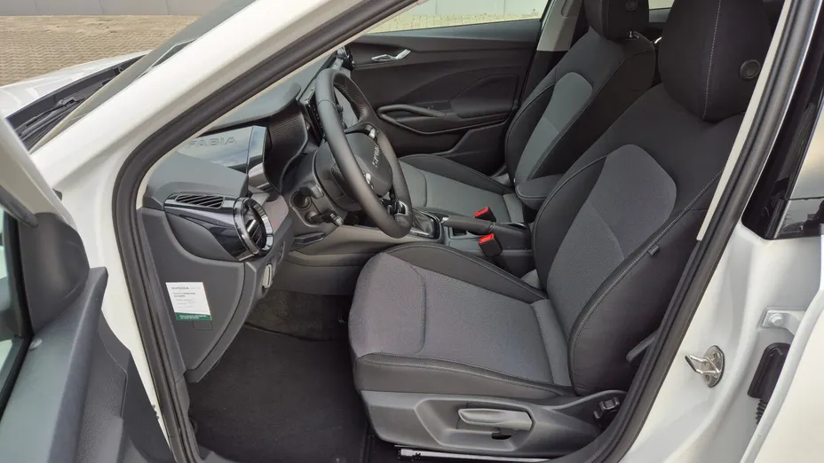 SKODA Fabia Fabia 1.0 TSI Selection DSG Nowy