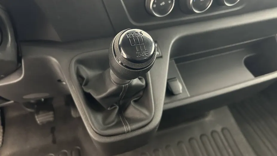 RENAULT Master -