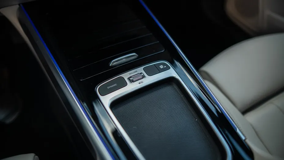 MERCEDES-BENZ GLB GLB 200 mHEV Progressive 7G-DCT