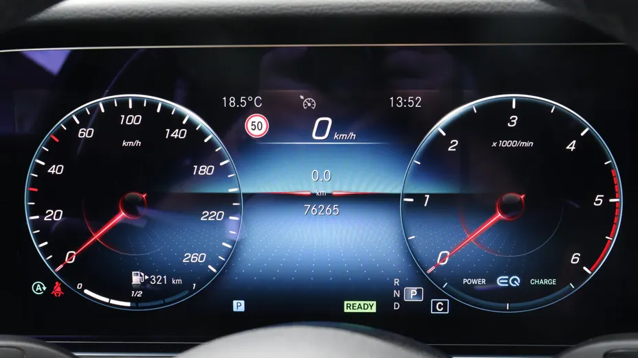 MERCEDES-BENZ E Klasa E 220 d 4-Matic AMG