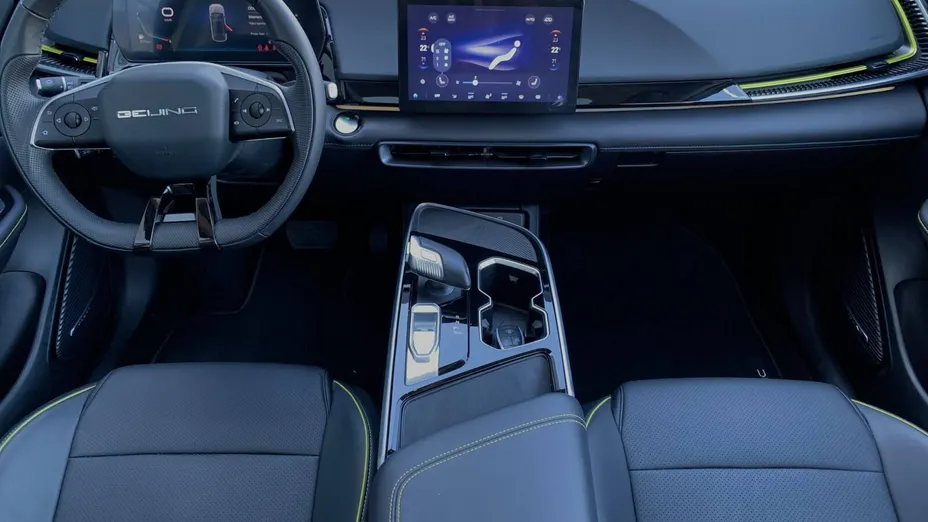 BAIC Beijing 5 Beijing 5 1.5T Luxury DCT
