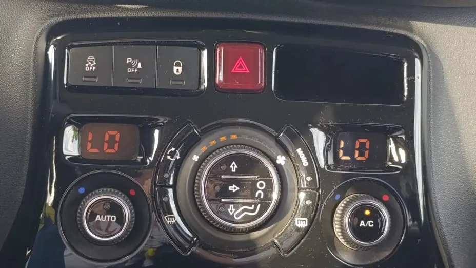 CITROEN C3 -