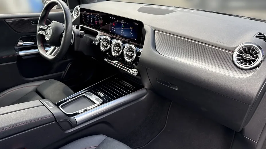 MERCEDES-BENZ B Klasa B 200 mHEV AMG Line 7G-DCT