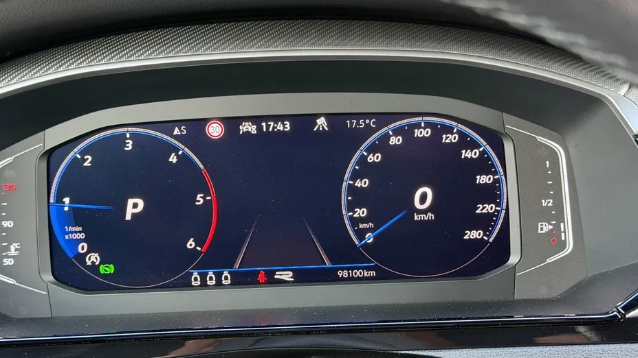 VOLKSWAGEN Arteon -
