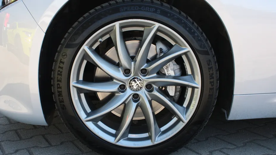 ALFA ROMEO Giulia Giulia 2.0 Turbo Sprint Q4 aut