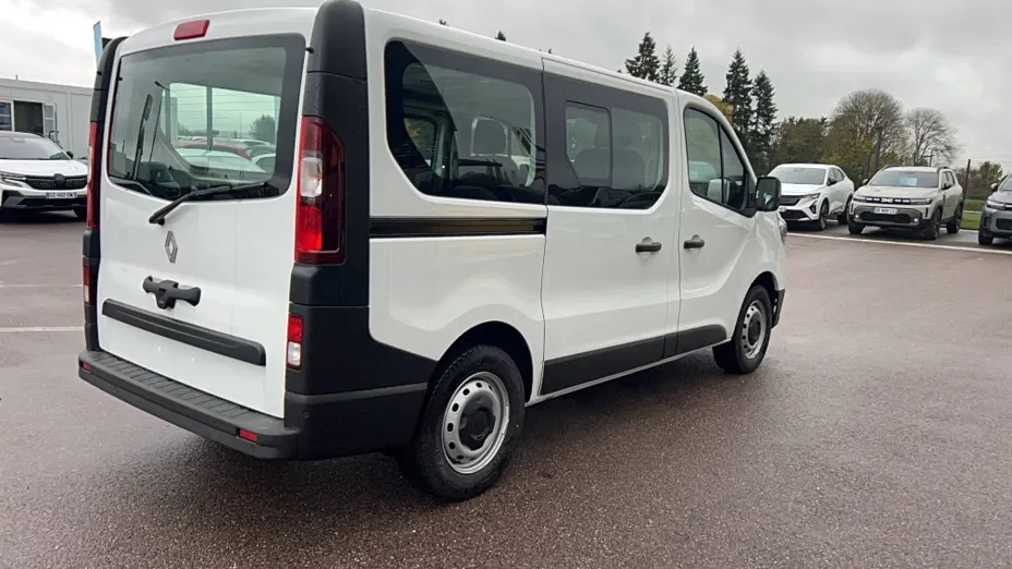 RENAULT Trafic -