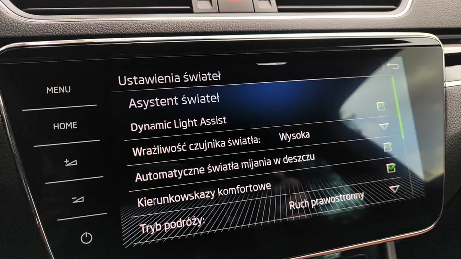 SKODA Superb Superb 2.0 TDI SCR L&K DSG