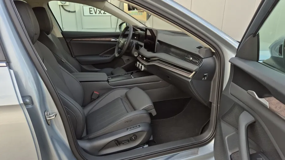 SKODA Superb Superb 1.5 TSI mHEV L&K DSG Nowy