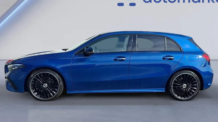 MERCEDES-BENZ A Klasa A 220 4-Matic AMG Line 8G-DCT