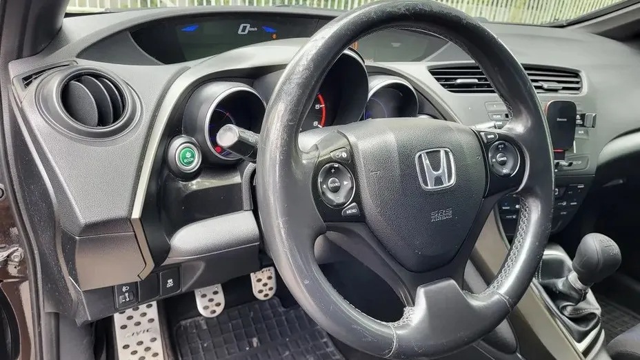 HONDA Civic -