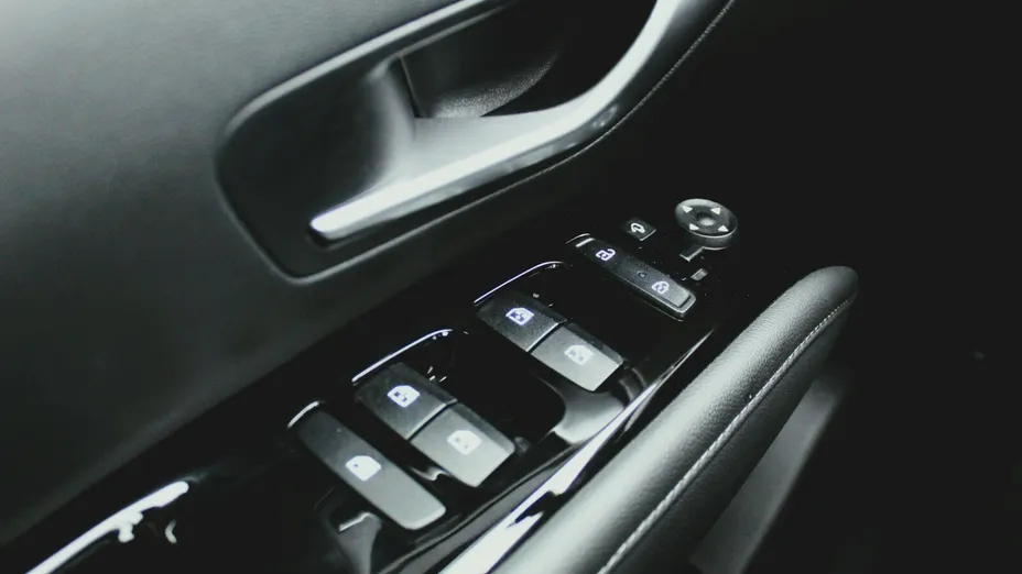 HYUNDAI Tucson Tucson 1.6 T-GDi HEV Smart 2WD