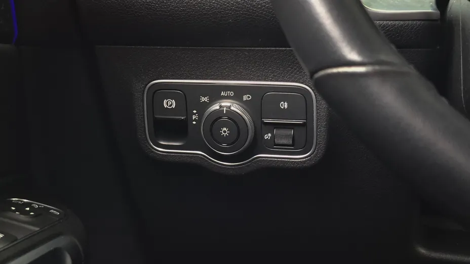 MERCEDES-BENZ GLB GLB 180 mHEV Progressive 7G-DCT