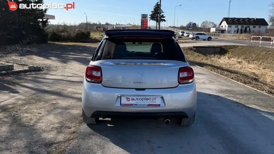 CITROEN DS3 -