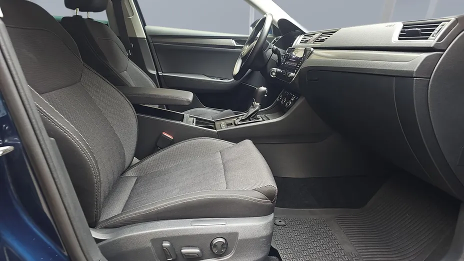 SKODA Superb Superb 2.0 TDI SCR Style DSG