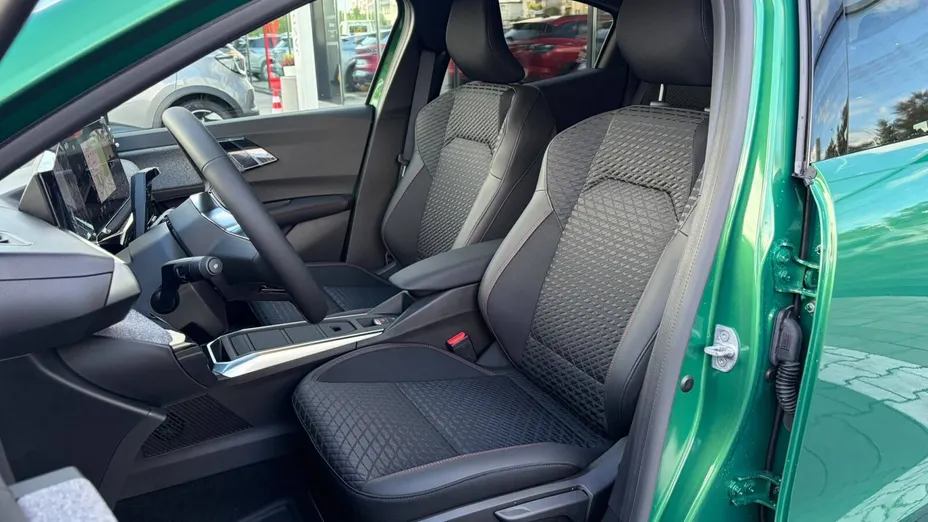 RENAULT Clio Clio 1.2 TCe Eco-G Techno EDC