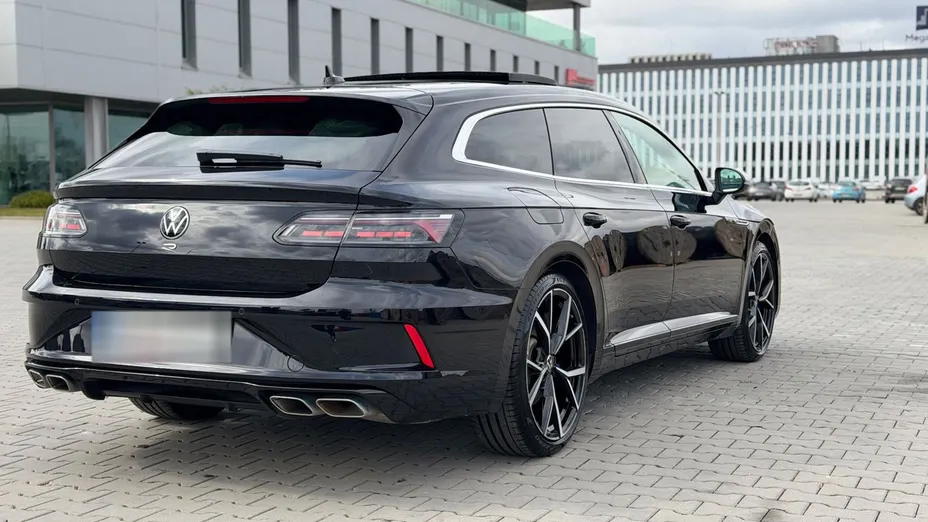 VOLKSWAGEN Arteon Arteon 2.0 TSI 4Motion R DSG