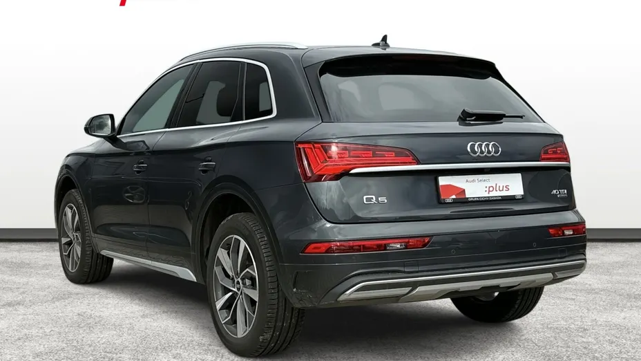 AUDI Q5 -