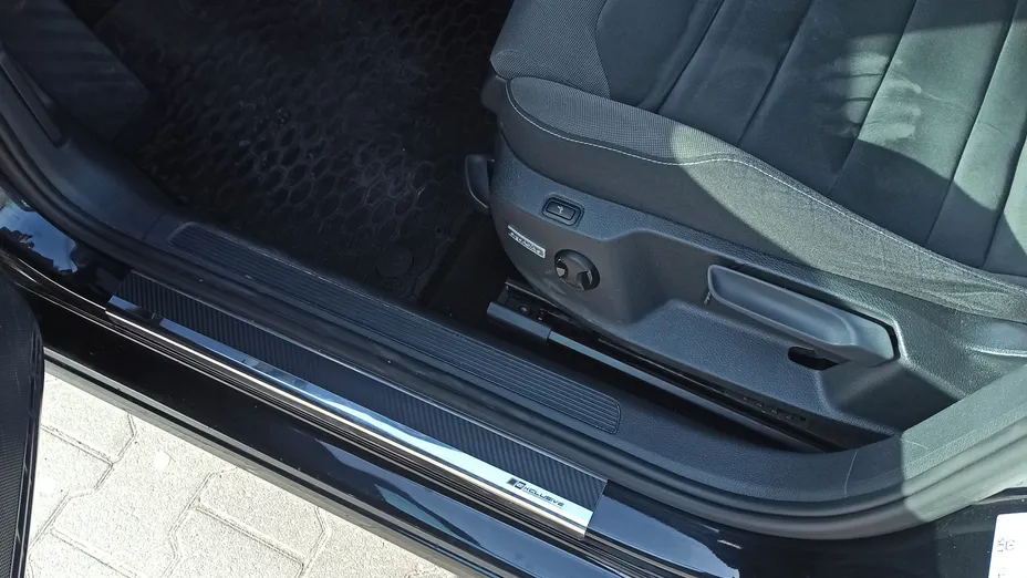 VOLKSWAGEN Golf Golf 1.6 Comfortline