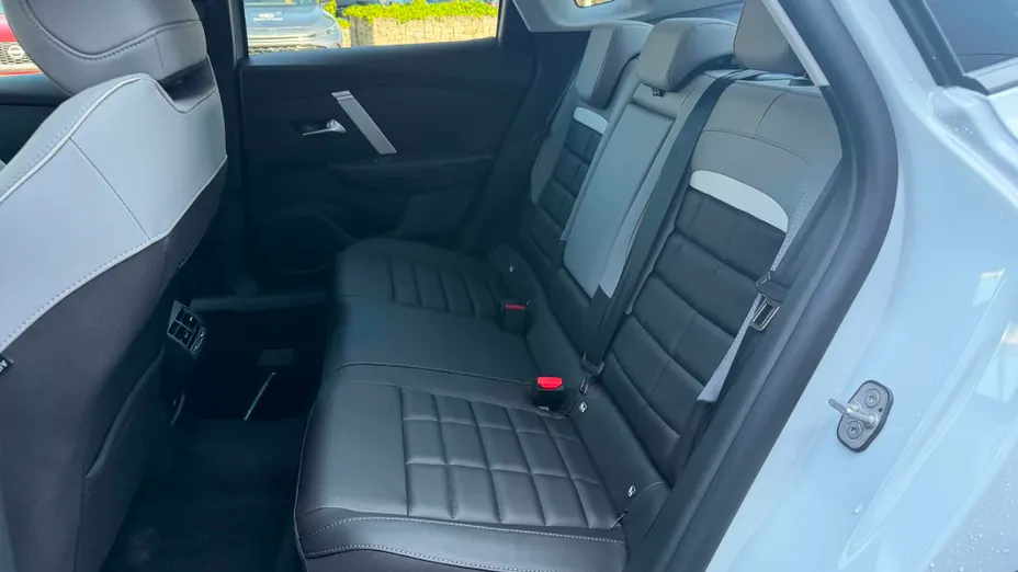 CITROEN C4 X C4 X 1.2 mHEV Max eDCT6 Nowy