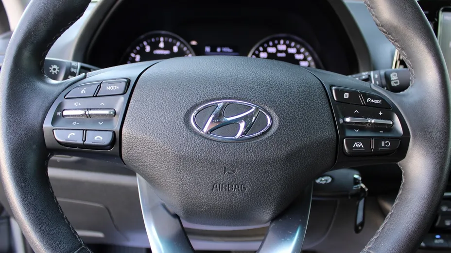 HYUNDAI i30 i30 1.5 T-GDI 48V Smart