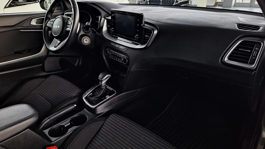 KIA Cee'd Ceed 1.5 T-GDI M DCT