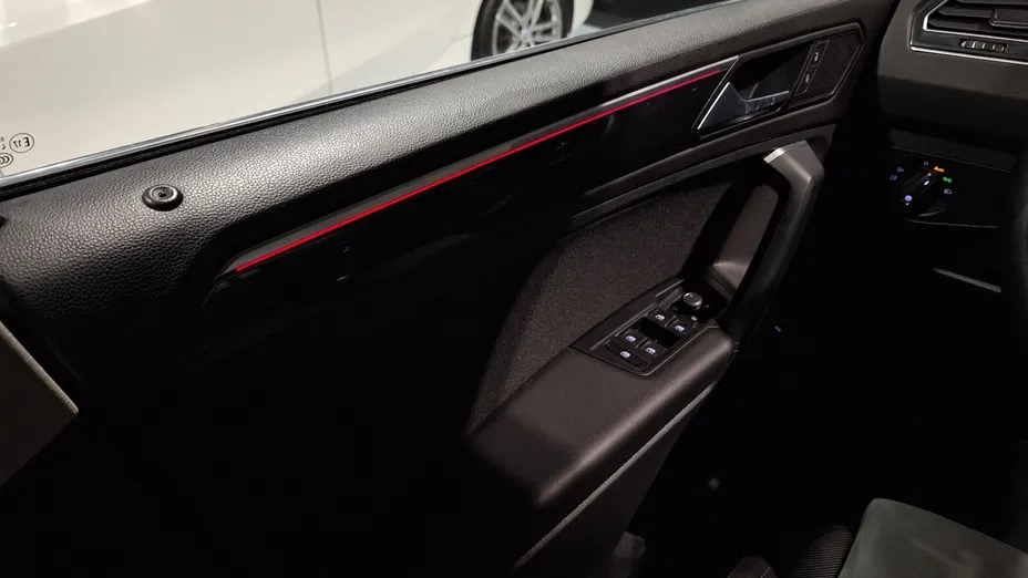 VOLKSWAGEN Tiguan Tiguan 2.0 TDI SCR Elegance DSG