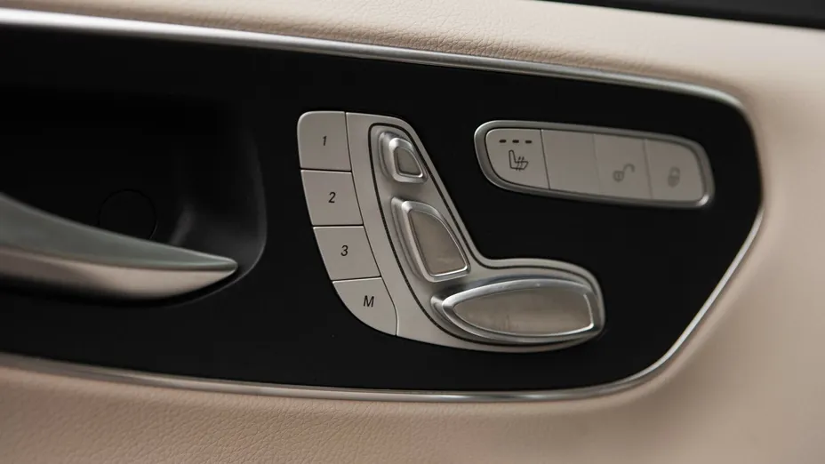 MERCEDES-BENZ V Klasa V 250 d 4-Matic Avantgarde 9G-Tronic (długi)