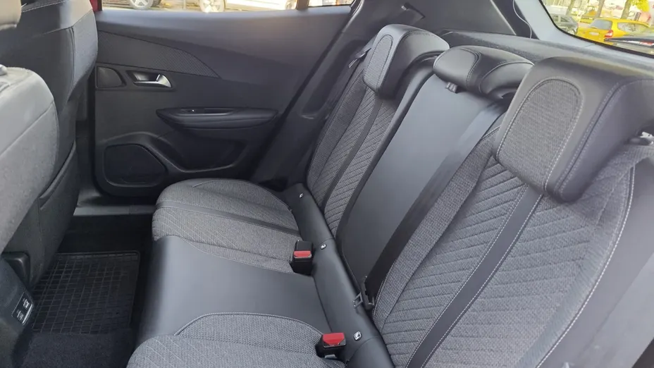 PEUGEOT 2008 2008 PureTech 100 Allure S&S BVM6