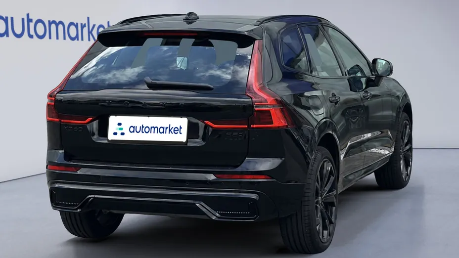VOLVO XC60 XC60 B5 B AWD Plus Black Edition aut