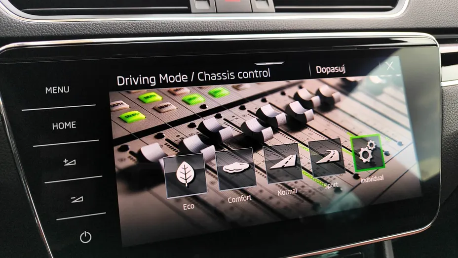 SKODA Superb Superb 2.0 TDI SCR L&K DSG