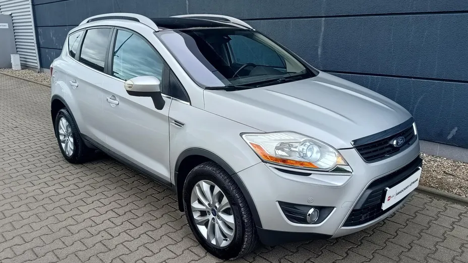 FORD Kuga -