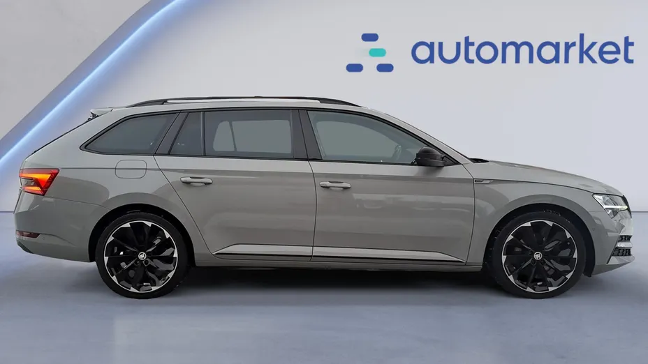 SKODA Superb Superb 2.0 TDI SCR Sportline DSG