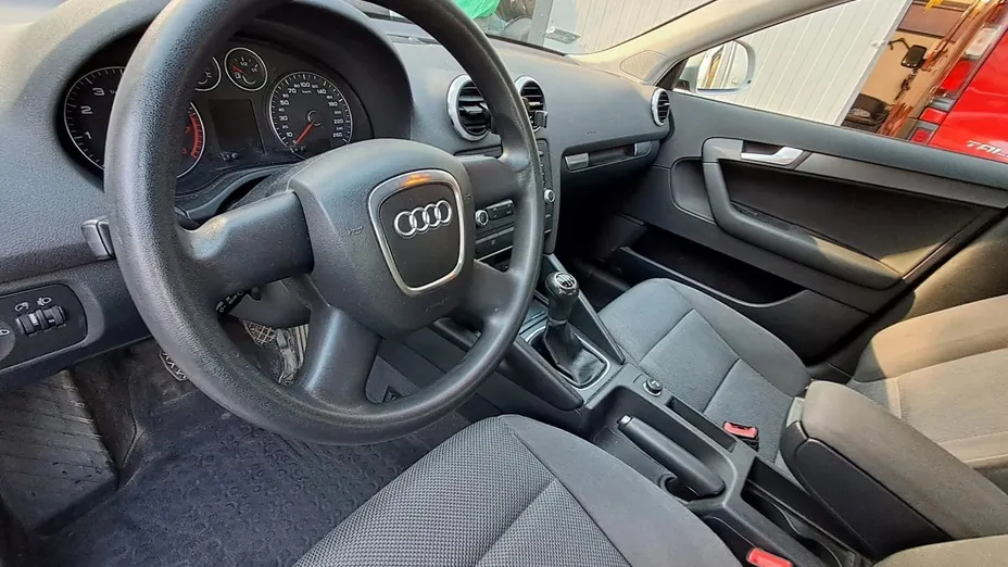 AUDI A3 Sportback -