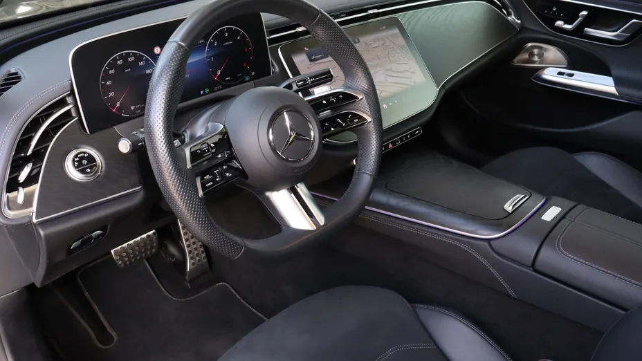 MERCEDES-BENZ E Klasa E 220 d mHEV 4-Matic AMG 9G-Tronic