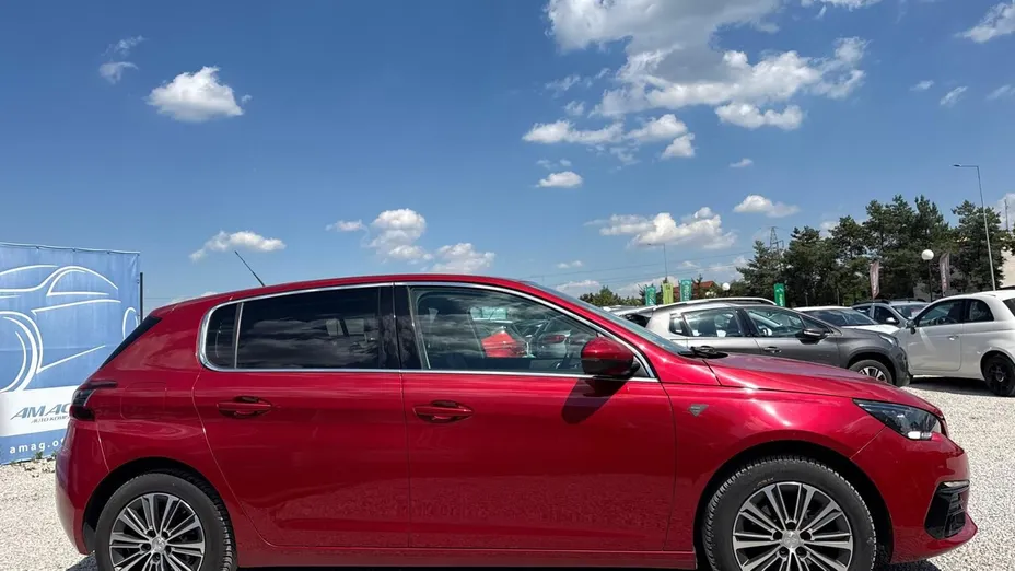 PEUGEOT 308 -