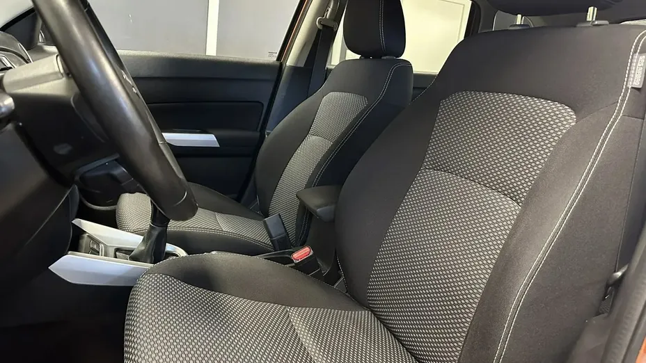 SUZUKI Vitara -