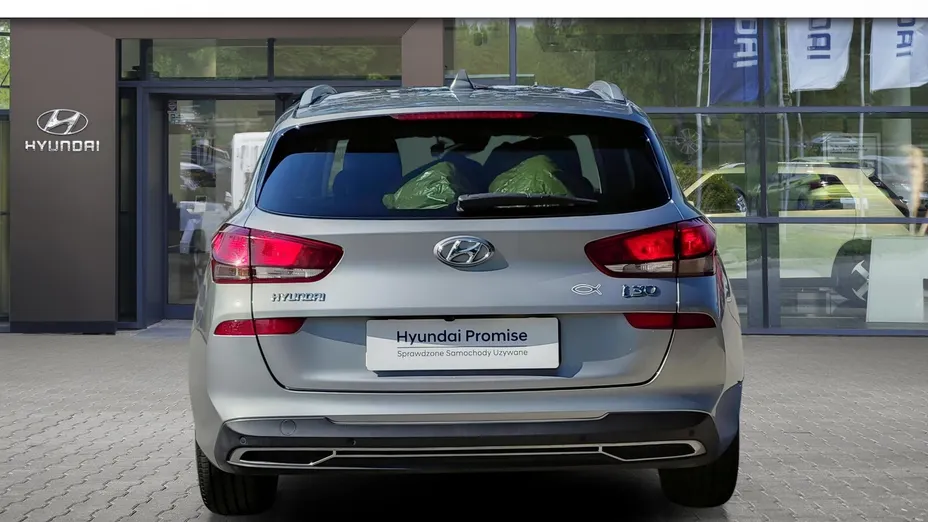 HYUNDAI i30 -