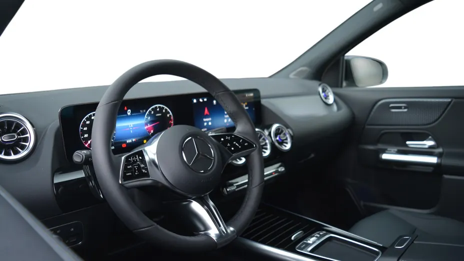 MERCEDES-BENZ GLA GLA 200 Nowy